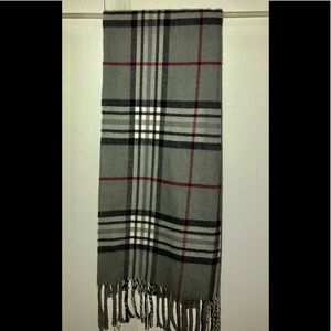 Brand new plaid scarf